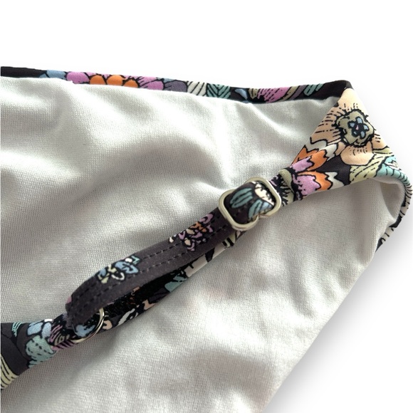 REEF push up bikini - Picture 4 of 5